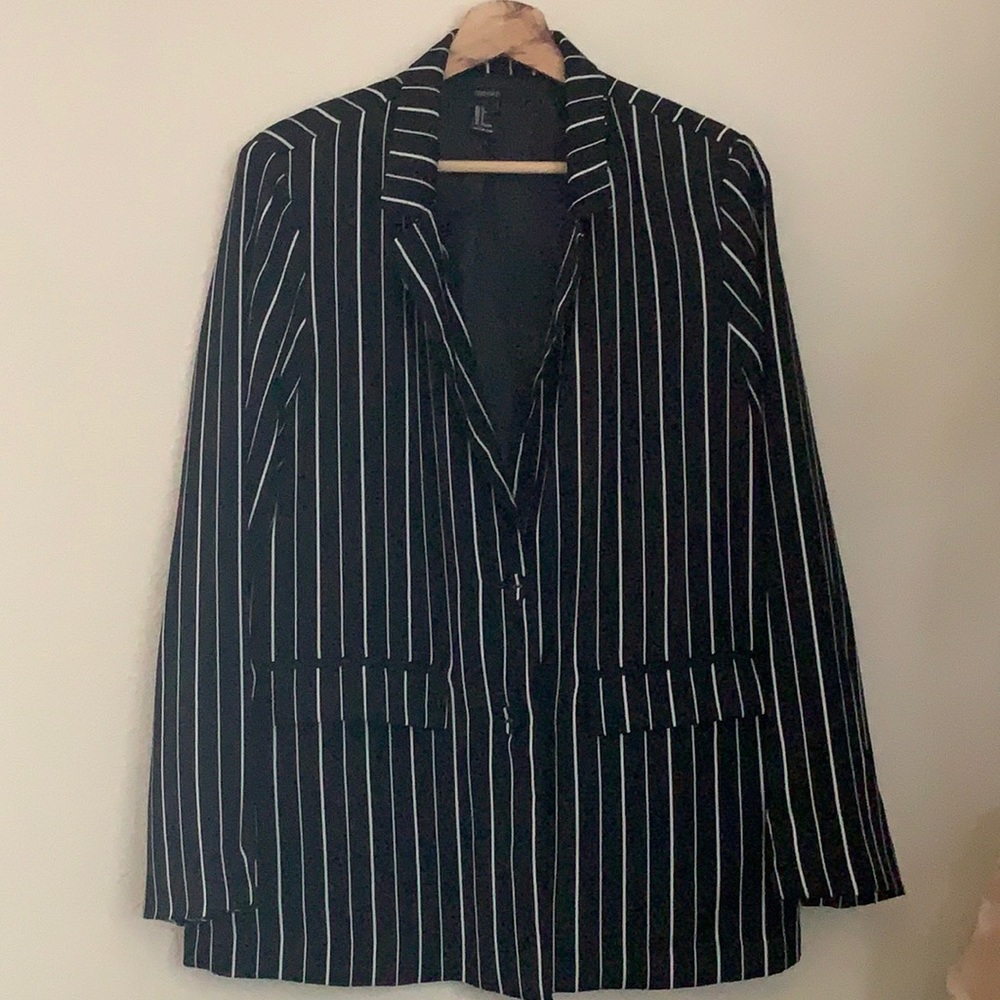 Black and White strip blazer